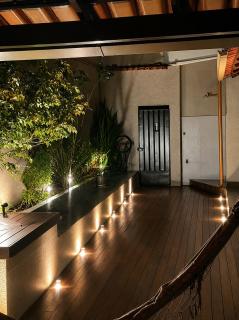 Casa com Deck, Rede e Fogão Lenha Perto do Centro - 8