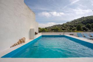 Fantástica casa con piscina y parking en el pueblo - 8