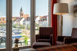 Müritzquartier No 13 - Apartment in der Hafenresidenz mit Kamin & Hafenblick - 7