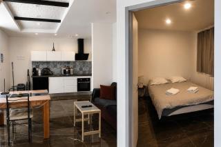 Appartement privé moderne et lumineux plain-pied - 0
