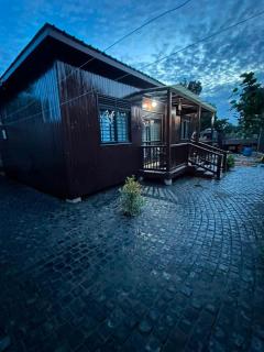 Embawwo Rustic Cabin - 1
