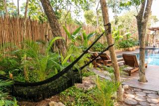 Eco-chic Design Condos Wrapped in Nature's Elements by Stella Rentals - Tulum - 1