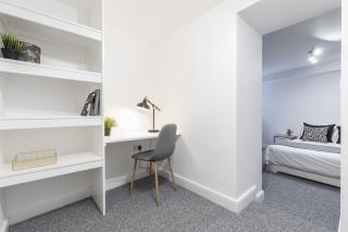 Charming Two Bed - Two Bath Apt (25KM) - 2