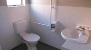 Heritage Court Motel - 8