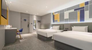 7 Days Inn Wuhan Jianghan Road Metro Station - 6