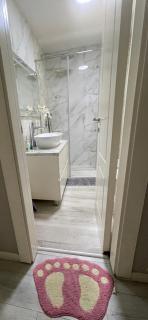 Modern Cozy Apartment, close to Pazari i Ri, Tirana Self Check-in Free WiFi - 9