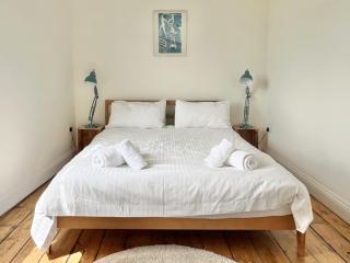 3 bedroom stunning house with garden and amazing sea views - 3
