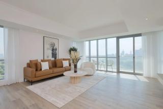 Stylish 3BR Apartment with Stunning Golf Course Views - 6