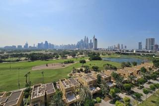Stylish 3BR Apartment with Stunning Golf Course Views - 5