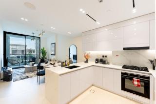 Luxury 1-Bedroom Apartment in Binghatti Orchid, JVC Dubai - 6