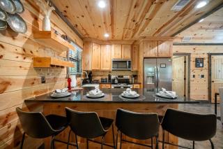 Private Escape| Hot tub| Fire Pit| Trail Access - 6
