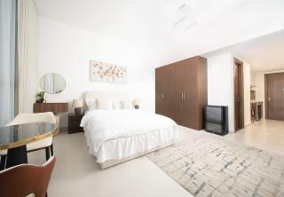 Stunning Beachfront Studio at Blue Bay Walk - Ajmal Makan - 7