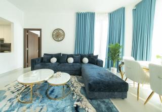 Prime Beachfront 1-Bedroom Apartment - Blue Bay Walk - 2