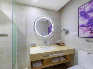 Lavande Hotel Liupanshui Zhongshan Avenue Shuicheng Ancient Town - 2