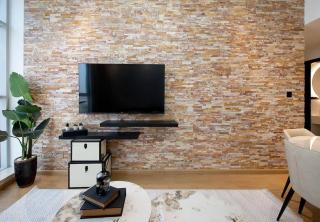 Stunning 1 Bed in Skyview JBR - 8