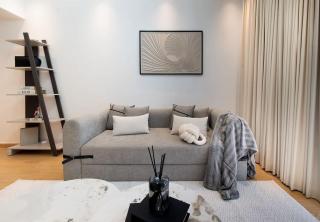 Stunning 1 Bed in Skyview JBR - 1