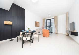 Chic 1BR with Balcony & Pool Access - 3