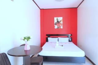 OYO 814 Laurien's Budget Hotel - 1