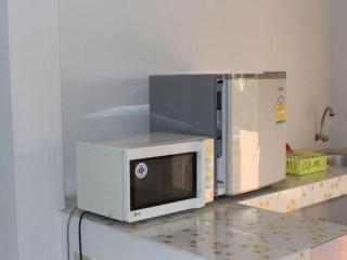 OYO 75420 Howto Hotel - 1