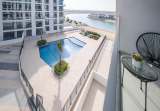 Gorgeous 1 Bed Apartment in Blue Bay Walk - 6