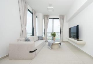 Stunning 2BR Sea View in Blue Bay Walk - 9