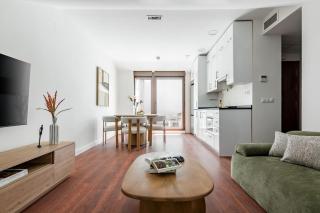 Charming penthouse in a prime location - 0