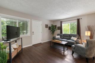 Extended Stay Apt 12 1BD-Full Kitchen-McMinnville - 3
