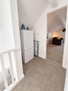 New Top Floor Large 1- Bed Flat - 3