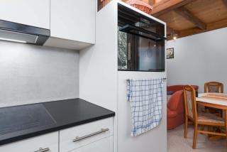 Cozy Diemtigtal Maisonette - Alpine Charm Parking - 1