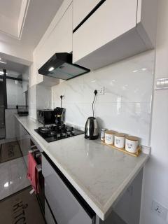 Luxury 2-Bedroom Apartment - 0