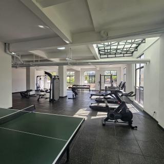 Luxury 2-Bedroom Apartment - 4