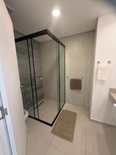 Práctico y Cómodo Apartamento en Edificio Vivo Costanera - 8