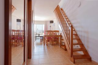 DARUMA APARTMENTS 2-Bedroom Duplex with Sea Views - 2