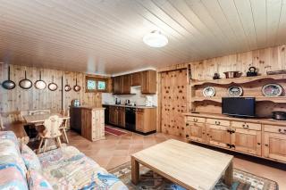 Charlie & Alaska Apartments by Quokka 360 - Cozy Mountain Stay Near the Carì Ski Slopes - 5