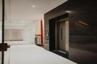 FabHotel K9 Regency - 4
