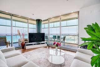 Luxury Apartment With Sea View! - 0