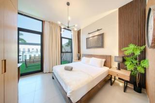 Apartment - 1BR Poolview - Sleeps 4 - 2WCs - Workstation - 4