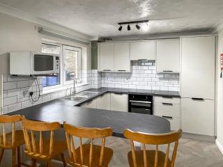 Apartment 1 Waterrs Edge - 1