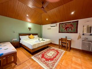 LES COTTAGES de Suryatrips Homely Stay - 9