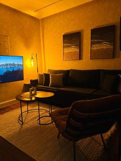 Elegant Apt, Near Jeddah Park, Self Check-In - 3