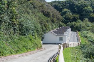 Waney Edge 1 | 2 Bed Chalet Sleeps 6 (Pet friendly) - 5