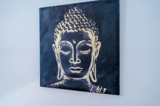 Stylish 2 Bedroom Home Sleeps 4 - 2
