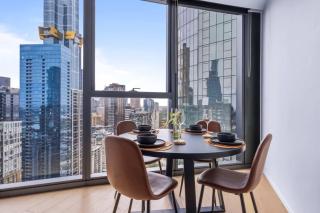 Stylish Arts Apt l Lift l Gym l Sauna - 9