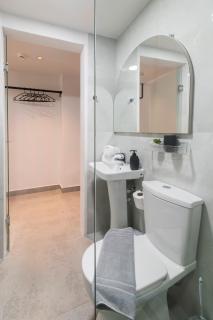 A&B Rooms Rodos Center - 5