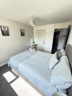 Erskine Apartment - 1