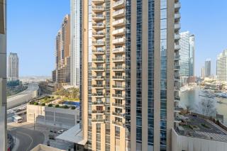 VayK - Chic Marina-Front 1BR Apartment in a Luxurious Location - 9