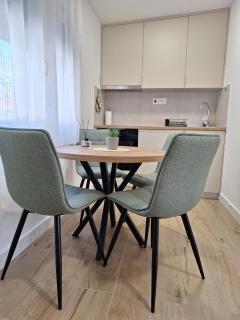 Savo Apartments - 8