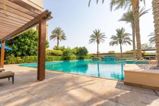 Stylish 1BR - Grand Royale Luxe Escape - 4