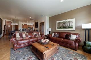 Peregrine Point 104 - 7
