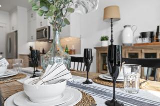 Meridian Marvel Luxury Home - 1